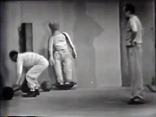 더킹카지노싸이트◀≤≤TTS332、CㅇM≥≥▦룰렛돌리기