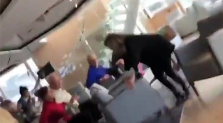 Denizde savrulan gemide korkunç anlar