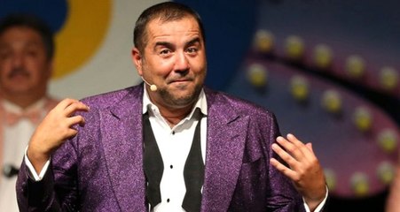 Ata Demirer'in Taytlı Fotoğrafı Sosyal Medyada Gündem Oldu