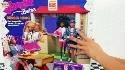 Download Video: Barbie Burger King Playset Doll Hamburger shop Toy Boneka Barbie Mainan Boneca de Barbie Brinquedo