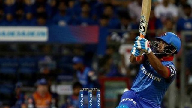 IPL 2019, MI vs DC: Rishabh Pant breaks MS Dhoni's record for fastest IPL fifty | वनइंडिया हिंदी