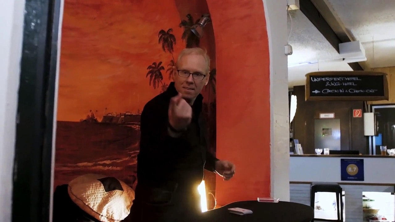 Polish Poker by Michal Kociolek  - Magic Trick