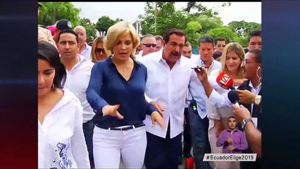 Candidata Cinthya Viteri ejerció su derecho al voto