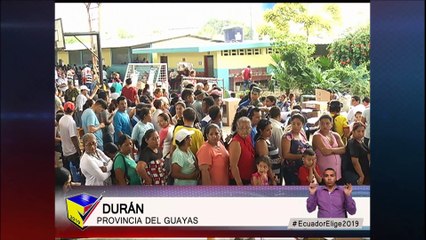 La gente acudió desde muy temprano a sufragar en cantón Durán