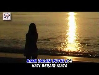 Utami Dewi F - Terlalu Sayang [Official Music Video]