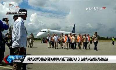 Tarian Adar Sambut Kedatangan Prabowo Subianto di Merauke