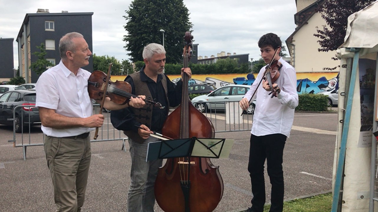 Le Comité des jumelages de Lisieux au rythme de la musique hongroise
