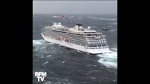 Panique à bord: ce bateau de croisière norvégien est tombé en panne dans une mer déchaînée