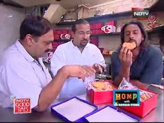 Snacking on khaajris in Porbandar