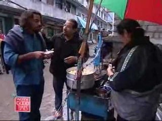 Some momos & thukpa in Mcleodganj
