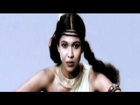 Meet Kingfisher Calendar Hunt contestant Runa Laha