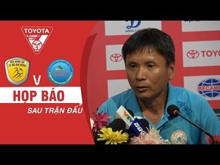 HỌP BÁO SAU TRẬN | HLV TRƯỞNG VÕ ĐÌNH TÂN HẠNH PHÚC VỚI CHIẾN THẮNG ĐẬM TRÊN SÂN KHÁCH