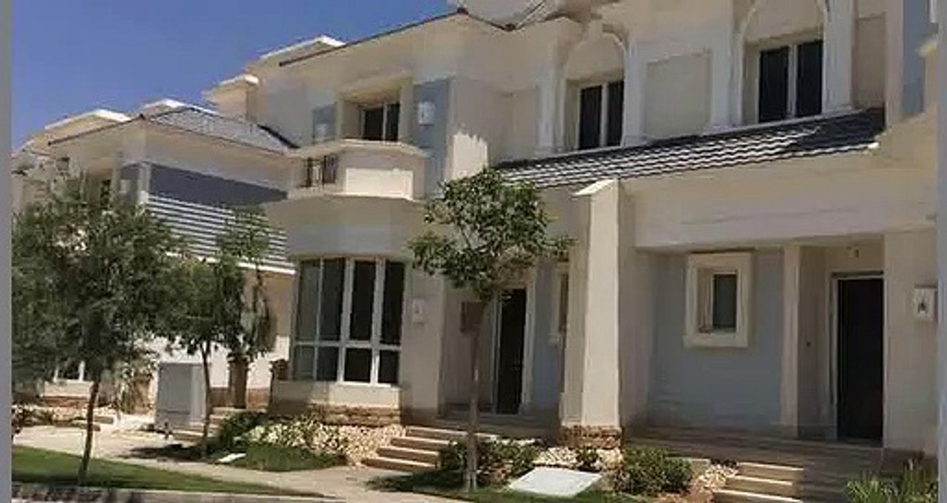 Twin House For sale in Mountain view hyde park First row amazing View