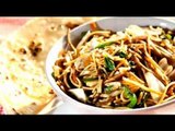 Eggless Noodles with Red Chillies and Tamarind