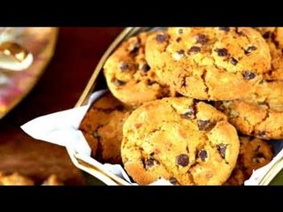 Chocolate Chip and Almond Cookies
