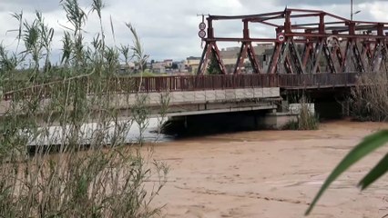 Irak'ta sel hayatı olumsuz etkiledi - KERKÜK