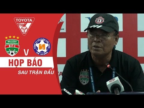 HỌP BÁO SAU TRẬN | HLV TRẦN BÌNH SỰ TIẾC NUỐI SAU TRẬN THUA TRƯỚC SHB ĐÀ NẴNG