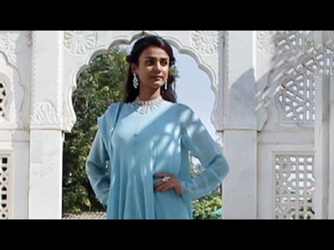 How to glorify your bridal look with jewelry