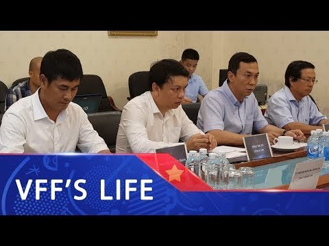 BUỔI LÀM VIỆC CỦA LÃNH ĐẠO LĐBĐVN VÀ CÁC THÀNH VIÊN HỘI ĐỒNG HLV QUỐC GIA