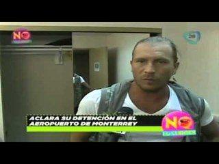 Roba lentes y ropa interior Salvador Zerboni / Steals lenses and underwear Salvador Zerboni