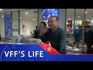 Trở về Việt Nam sau kỳ nghỉ tết, HLV Park Hang Seo sẵn sàng cho nhiệm vụ mới | VFF Channel