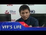 Họp báo | HLV Võ Đình Tân thừa nhận Muangthong United mạnh hơn Sanna Khánh Hòa sau trận đấu