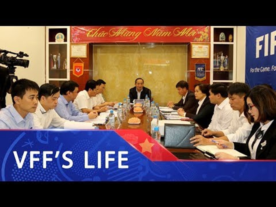 Chủ tịch LĐBĐVN Lê Khánh Hải làm việc với TTĐT Bóng đá trẻ Việt Nam| VFF Channel