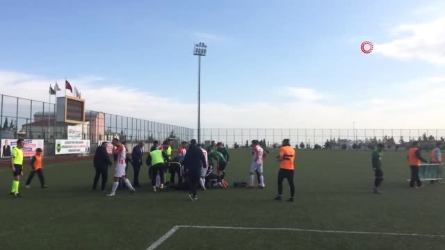 Dili Boğazına Kaçan Futbolcu Hayata Döndürüldü