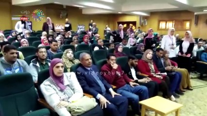 "أداب كفر الشيخ" تكرم 30 طالبا مبصرا تعلموا الكتابة بلغة برايل