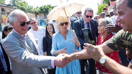 Carlos y Camilla por las calles de La Habana Vieja