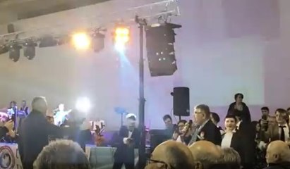 CHP adayı yanıt verince salondan ayrıldı
