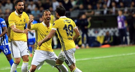 Şener Özbayraklı, Galatasaray'a "Evet" Dedi