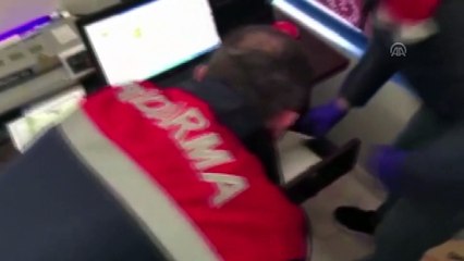 Jandarmadan 'kalpazan' operasyonu - İSTANBUL