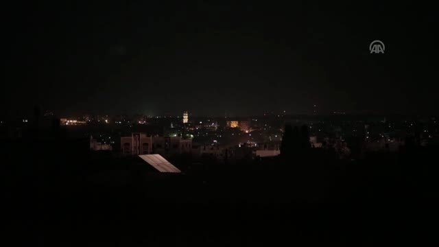 İsrail Güçleri Gazze'yi Vurdu