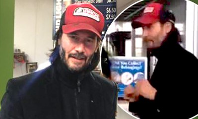 Keanu Reeves bonds with passengers after flight makes emergency