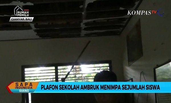 Plafon Sekolah Dasar di Gianyar Ambruk Menimpa Sejumlah Siswa