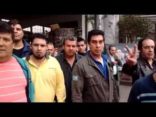Así se retiraba de la estación Raúl Jerónimo, tras suspender el paro