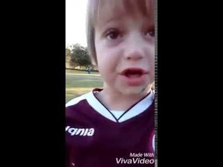 Pequeño hincha de Lanús