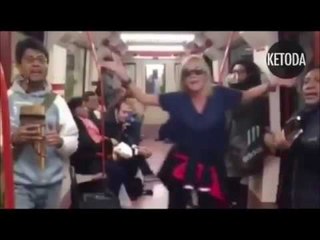 El picante video de Charlotte Caniggia contra Soledad Silveyra