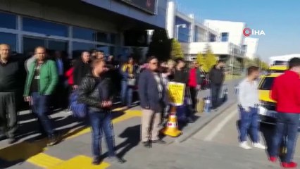 Kayseri Havaalanında Silah Sesleri Duyuldu