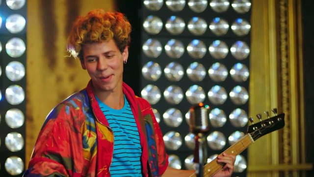 90-е. Весело и громко (комедия 2019). Серия 4