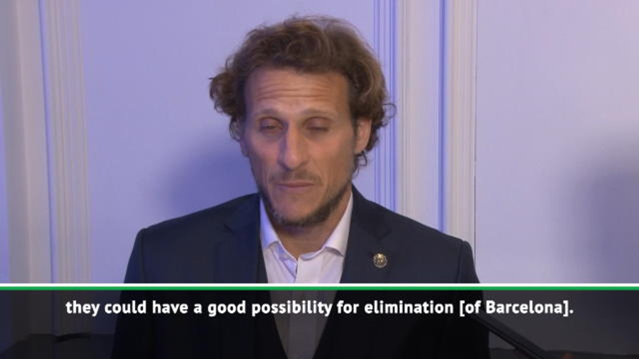 Forlan fancies United's chances against Barcelona