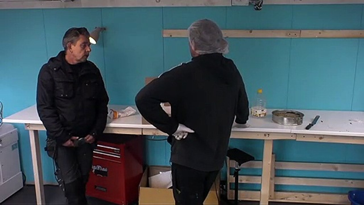 Gaat Adriaan Utopia verlaten?