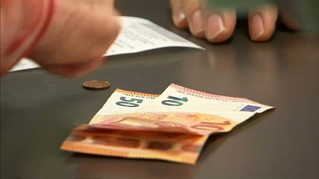 Gfk: otto normalverbraucher hält seine euros fest