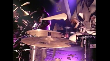 1994 No One is Innocent - Extrait Live 5 * Trigone Production