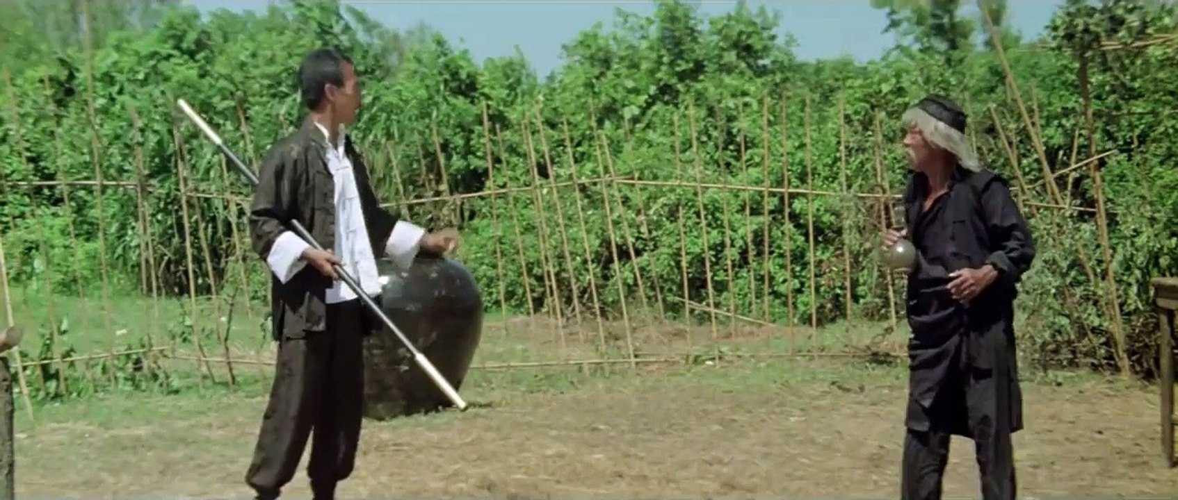 「酔拳」酒あるか？！水じゃん、こりゃ！