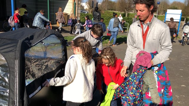 L’usage du vélo en famille et au quotidien chez Mathieu et Nolwen et leurs 4 enfants