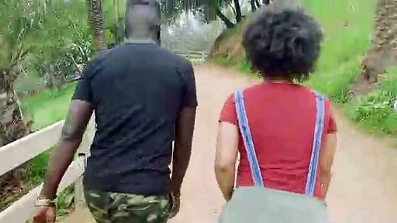 Influencers Rae Holiday and Eunique Jones Gibson Prepare For the Awards | Going for Gold