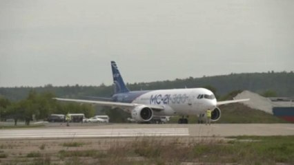 Στο Σαλόνι Αεροναυπηγικής της Μαλαισίας το ρωσικό MC-21