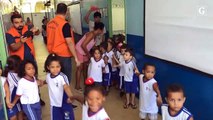 Simulação de incêndio em escola